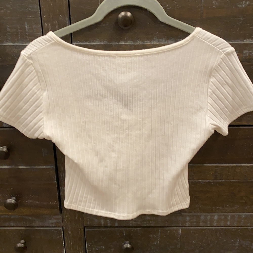 Tally Weill white zip up crop top, size small - Picture 2 of 4